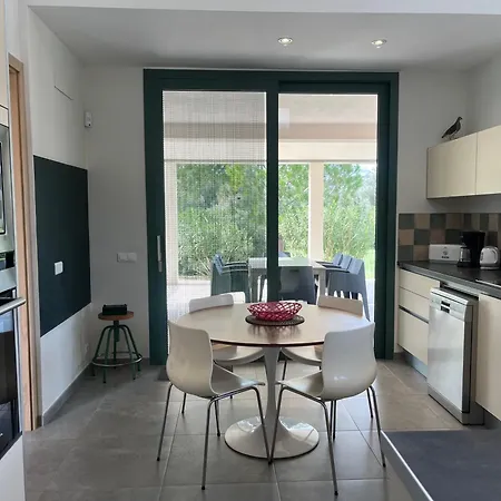 Willa Olivar - La Goleta De Mar & *